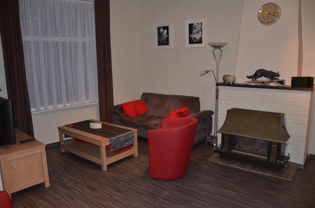 Apartment Sariks Place Bruges Room photo
